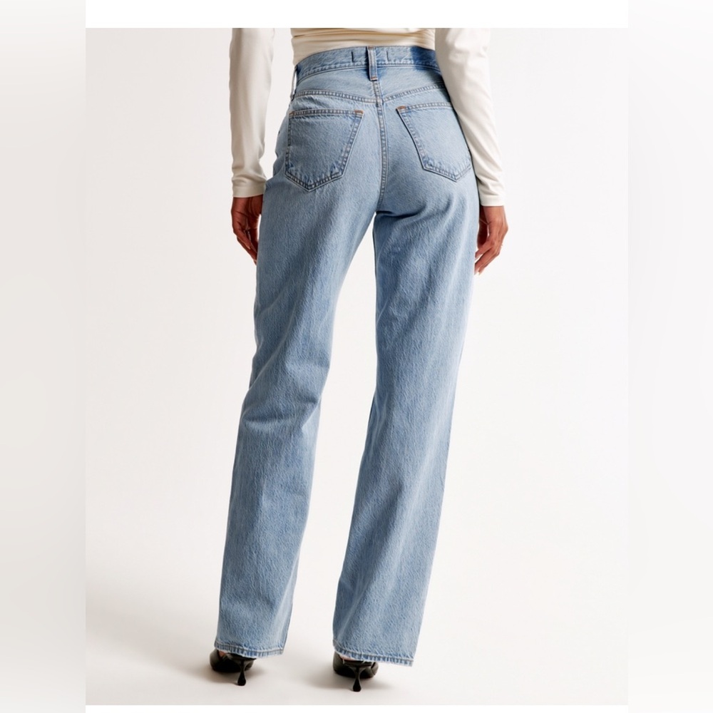 Abercrombie & Fitch Women's High Rise Jeans - Light Blue - Picture 3 of 12